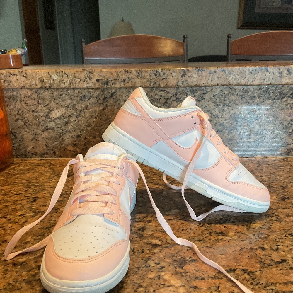 NIKE DUNK LOW NEXT NATURE PALE CORAL SIZE 7.5 *** $85